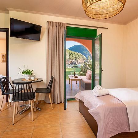 Aiora Suites Sivota  Ngoại thất bức ảnh
