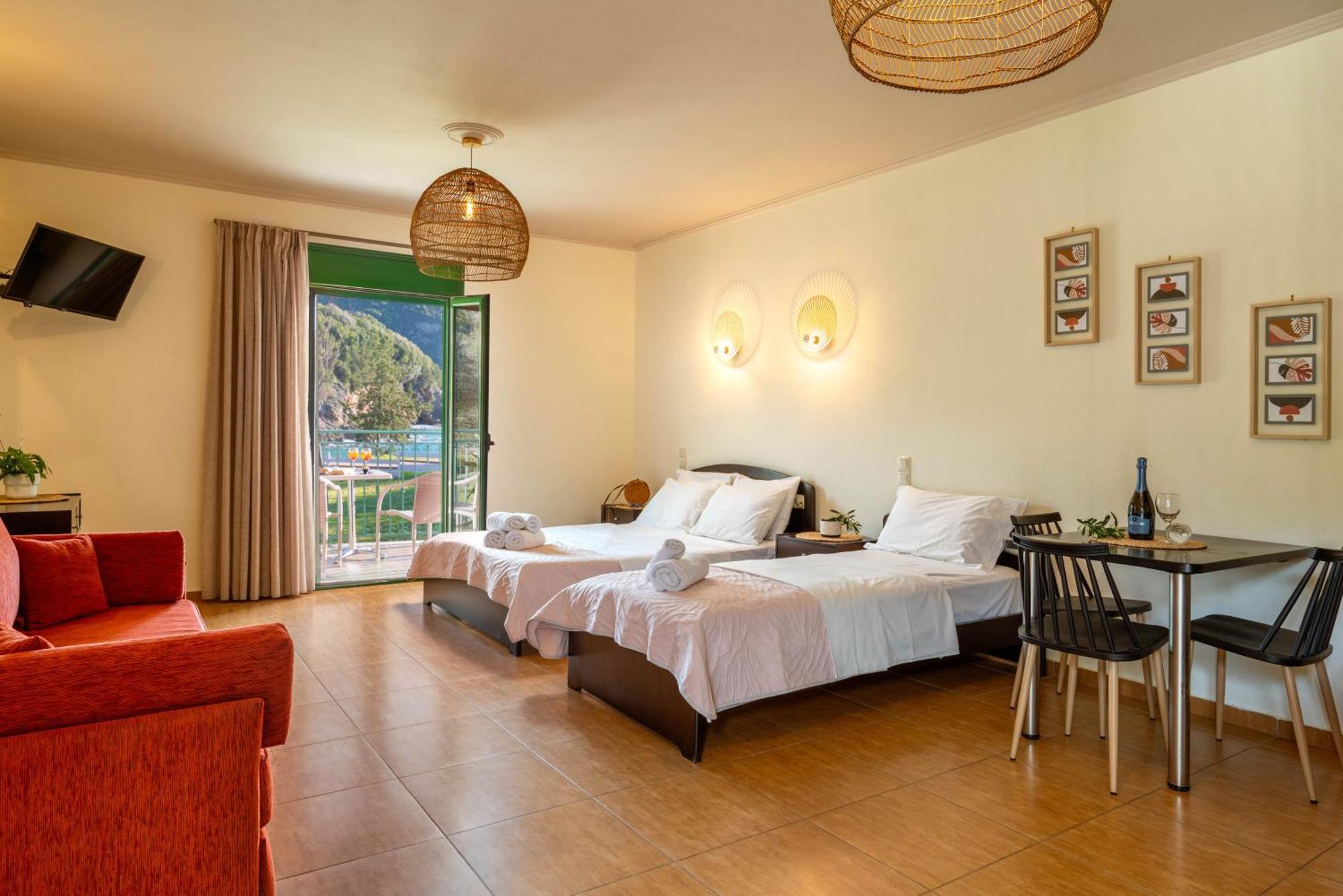 Aiora Suites Sivota  Ngoại thất bức ảnh